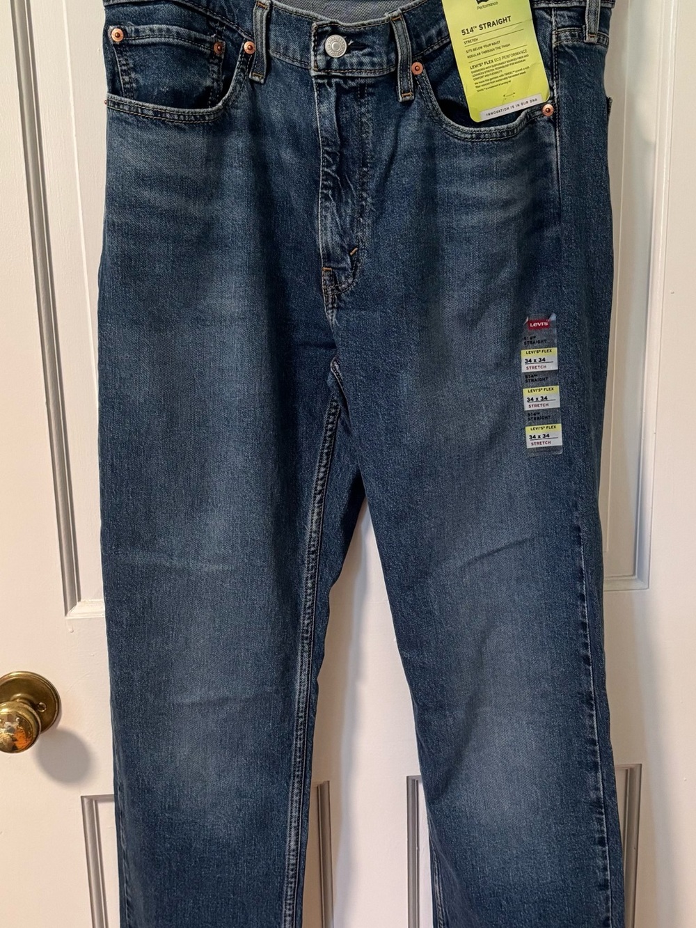 Levi's Men's Slim Straight Jeans in Dark Blue Wash